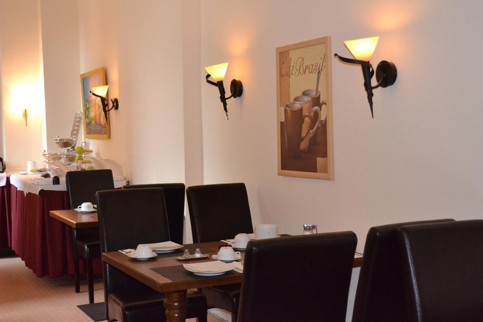 Hotel Am Landeshaus Wiesbaden Luaran gambar